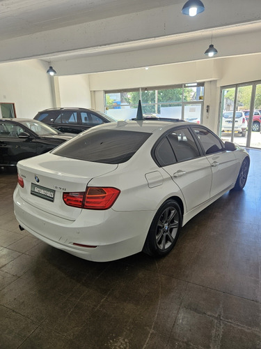 BMW Serie 3 2.0 320i Sedan At