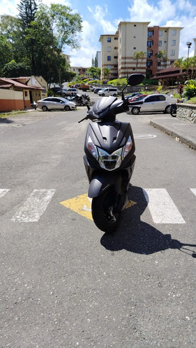 Honda Dio.. Modelo 2024.. 14,000 Km.. En Excelente Estado..