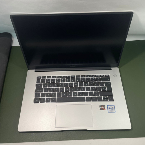 Notebook Huawei Matebook D15 Ryzen 5 3500u 8gb Ram 256gb Ssd (Usado)