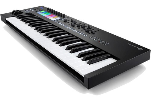 Teclado Controlador Midi Novation Launchkey 49 Mk3 Usb