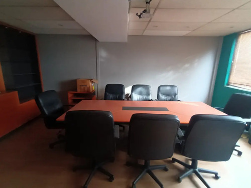 Bodega De 560 M² En Condominio En Quilicura