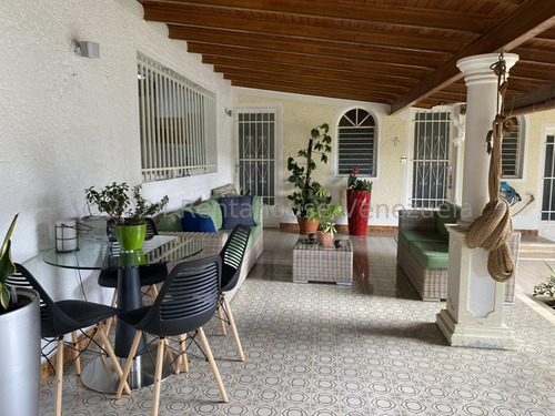 Estupenda Casa En Macaracuay 25-14084