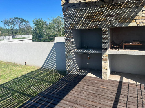 Departamento En Venta - 1 Dormitorio 1 Baño - Cochera - 94mts2 - Pilar