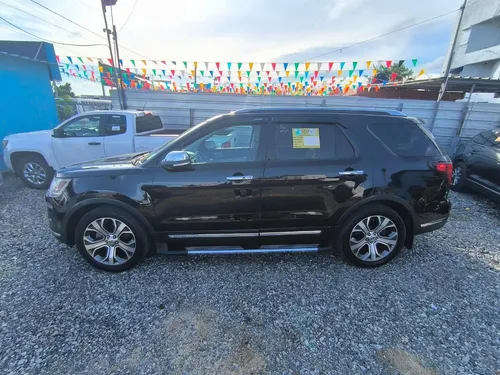 Ford Explorer Limited 19 Panoramic