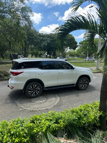 Toyota Fortuner 2.4 Street At 7As