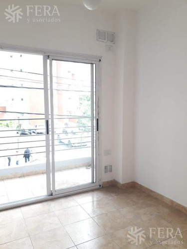 Imagen 8 de 10 de Venta De Departamento 1 Ambiente Divisible Con Balcón En Sarandi (27411)