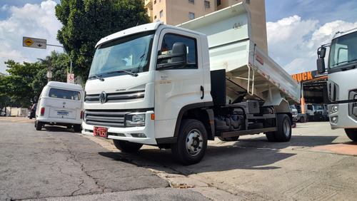 Volkswagen 11-180 Modelo 2023 Com Caçamba