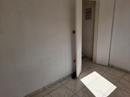 Casa Para Aluguel, 2 Quartos, Vila Santista - São Paulo/sp - 1131