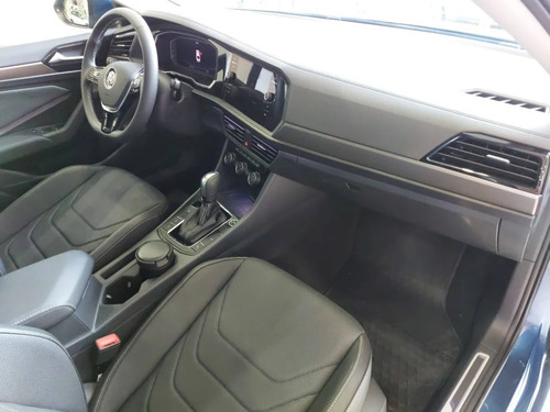 Imagen 6 de 14 de Volkswagen Vento 1.4 Highline 150cv At