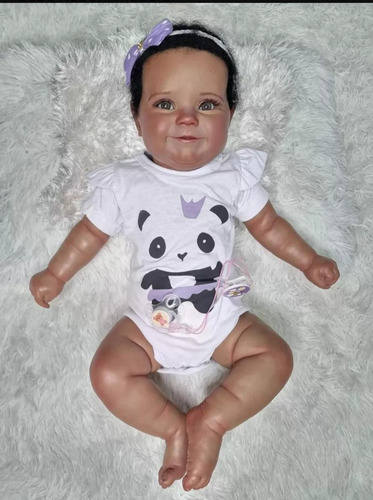 Bebê Reborn Maddie Afro Corpo De Pano