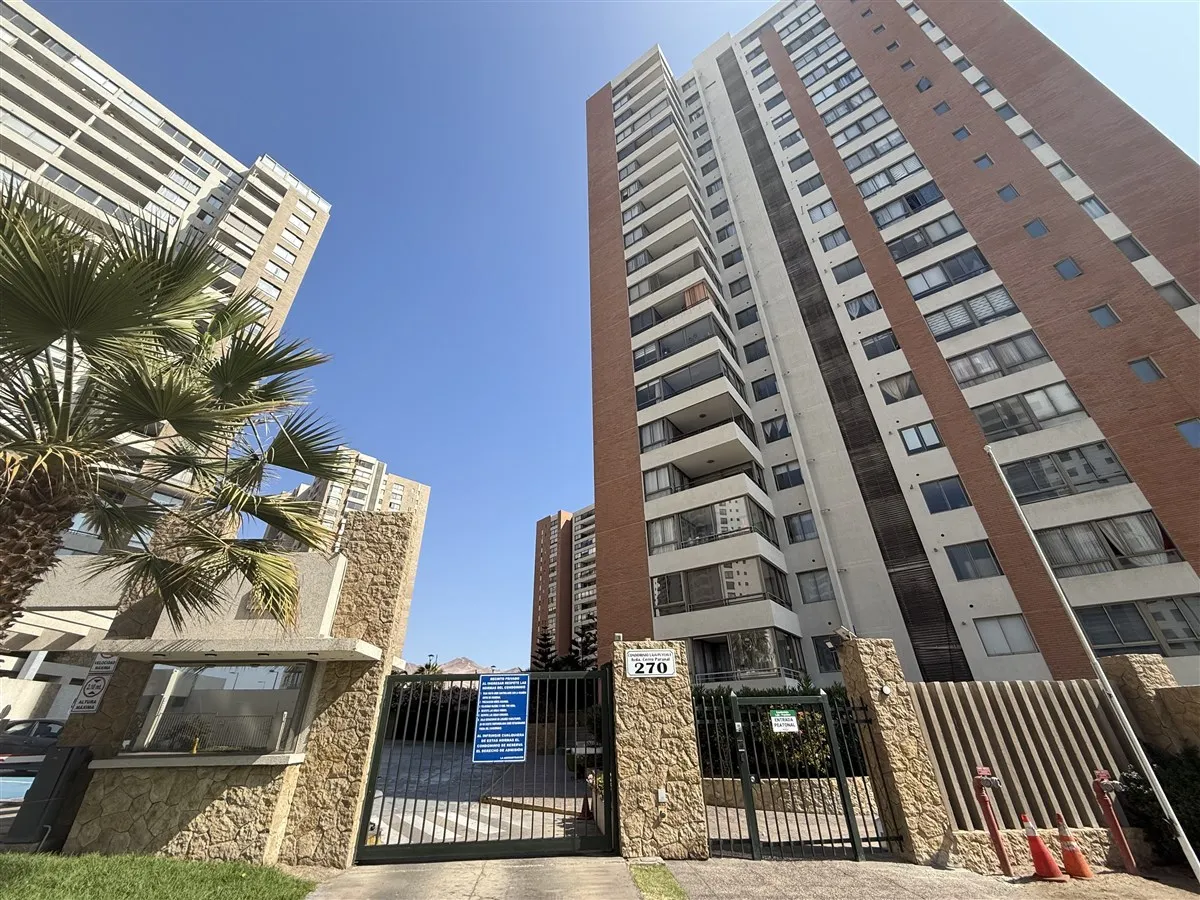 Imagen 1 de 12 de Departamento En Venta De 2 Dorm. En Antofagasta