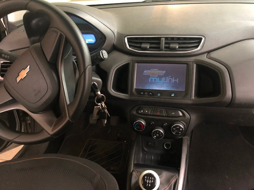 Chevrolet Onix Prata 1.4 Lt 5 Portas Manual