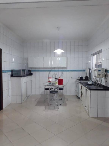 Imagem 5 de 17 de Sobrado Com 3 Dormitórios À Venda, 257 M² Por R$ 1.200.000,00 - Vila Guiomar - Santo André/sp - So0631