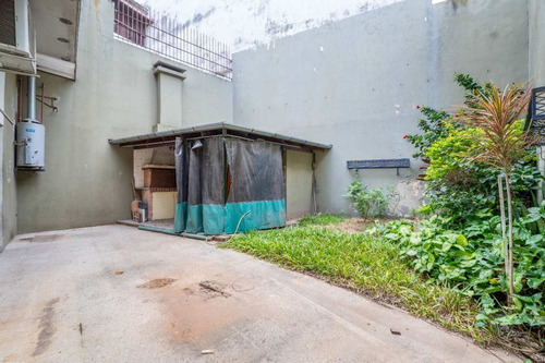 En Alquiler Ph 2 Amb En Planta Baja Con Patio