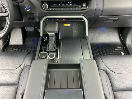 Toyota Sequoia 4aw