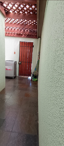 C65680 - Casa En Venta De 5 Dorm. En Maipú