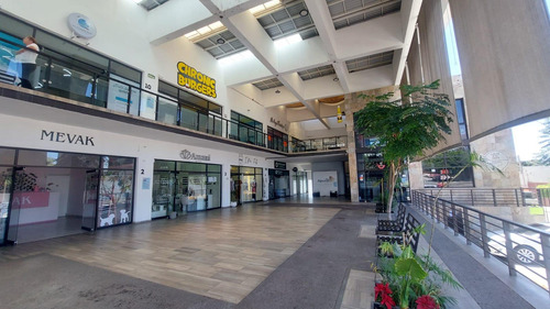 Local En Venta Plaza Algeciras, Arbide, León, Gto