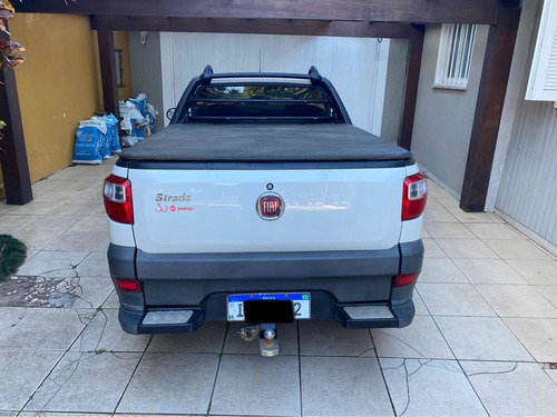 Imagem 6 de 10 de Fiat Strada 2018 1.4 Hard Working Flex 2p