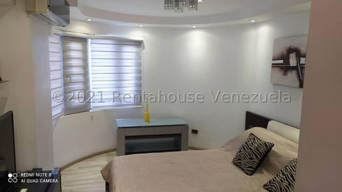 Apartamento En Venta En Los Samanes Elegancia, Espacio Y Confort En Una Zona Privilegiada - Mm