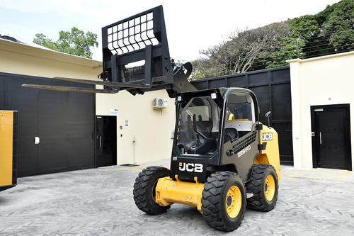 Minicargador 250 Jcb