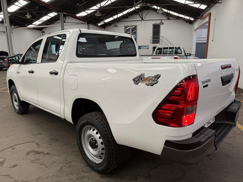 Toyota Hilux Pick-Up 2.4 Cd Dx 150cv 4x4