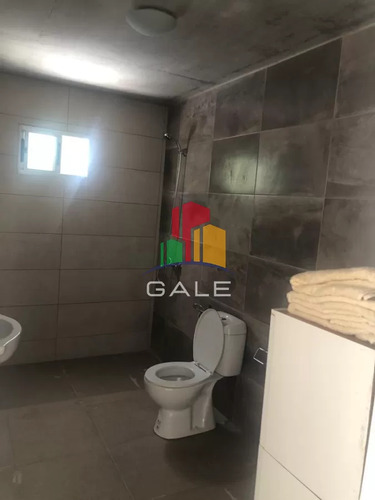 Oportunidad, Casa Con Amplio Terreno - Club Del Lago