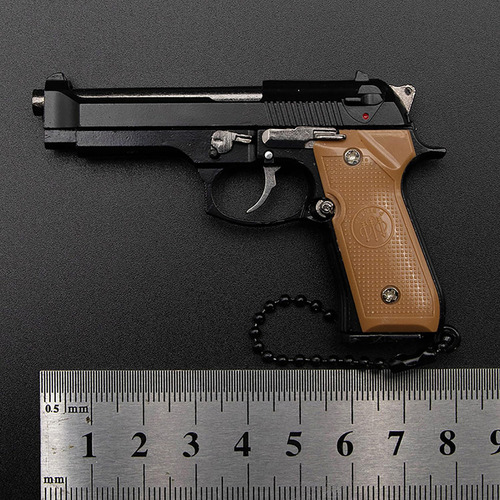 / Llavero Beretta 92f, Modelo Pistola De Metal, De Regalo