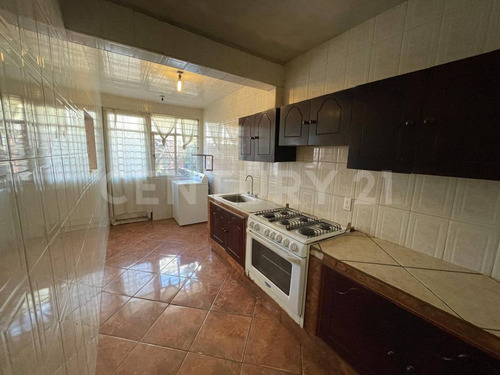 Casa En Venta, Colonia San Miguel Xico, Valle De Chalco.