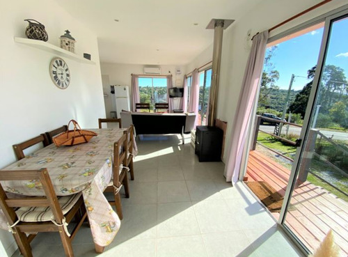 Hermosa Casa En Villa Serrana Cumbrecita Con Vistas Únicas