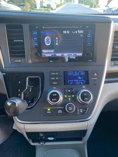 Imagen 6 de 15 de Toyota Sienna 2016 3.5 Xle At