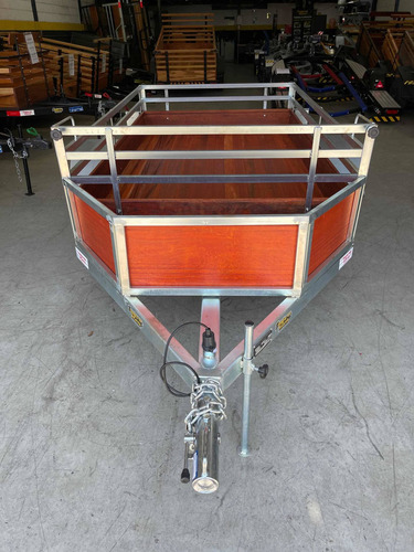 Carretinha Fazendinha De Chapa Com Caixinha 2.00 X 1.20 X 40