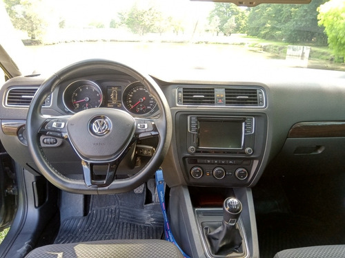 Volkswagen Vento 2.5 Advance Plus 170cv 2016