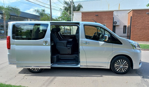 Toyota Hiace 2.8 Tdi Wagon 6at 10a