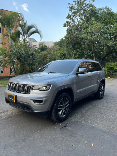 Jeep Grand Cherokee Laredo 3.6