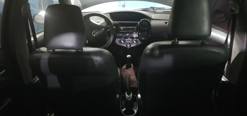 Imagem 10 de 15 de Toyota Etios