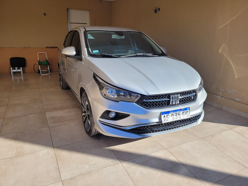 Fiat Cronos 1.8 16v Precision At6