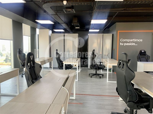 Imagen 4 de 12 de Oficina En Arriendo A Pasos Metro Escuela Militar