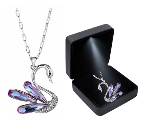 Collar Cisne Zirconias + Estuche Luz Led