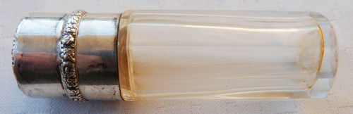 Monijor62-antigua Coleccion Perfumero Cristal C/tapa D/plata (Usado)
