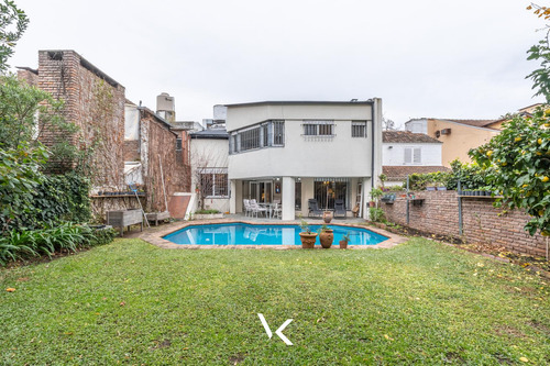 Casa En Venta En Martinez