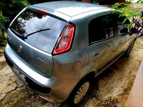 Fiat Punto 1.4 Attractive Flex 5p 2014
