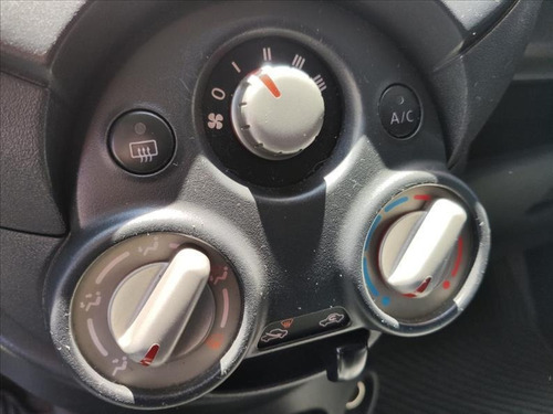 Nissan March 1.6 S 16v