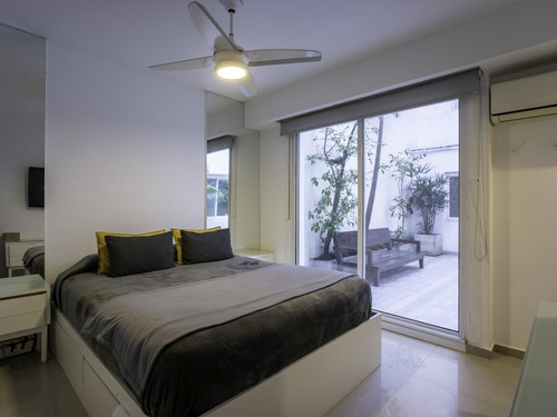 Departamento 4 Ambientes Con Dependencia En Barrancas De Belgrano, Caba
