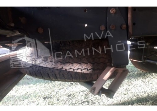 Imagem 13 de 15 de Caminhão Iveco Daily 35s14