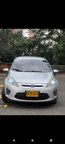 Ford Fiesta 1.6 Hatchback Mecánica