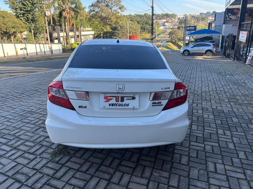Honda Civic Sedan LXR 2.0 Flexone 16V Aut. 4p