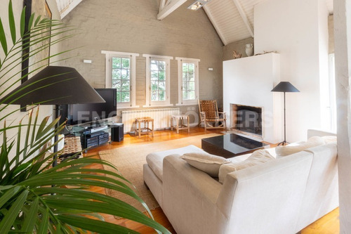 Imagen 9 de 20 de Gran Residencia Ideal Oficinas O Vivienda - Id 5226