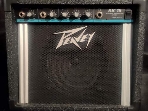 Amplificador Peavey Kb15