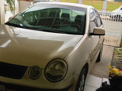 Polo Sedan 2005 1.6 Flex Dir Hidr Trava Alarme 5 Portas