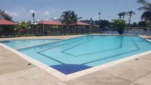 Imagen 13 de 14 de Venta Town House En Higuerote Urb Puerto Encantado